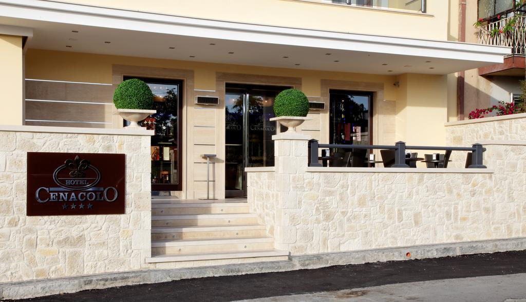 Hotel Cenacolo Somma Vesuviana Kültér fotó